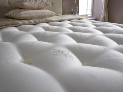 Emerald 10700 Inset4